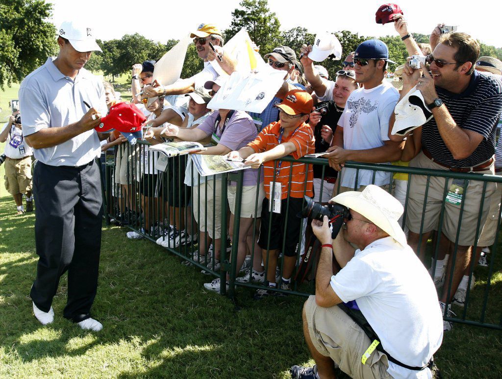 Tiger Woods wins the 2007 PGA Championship at Southern Hills